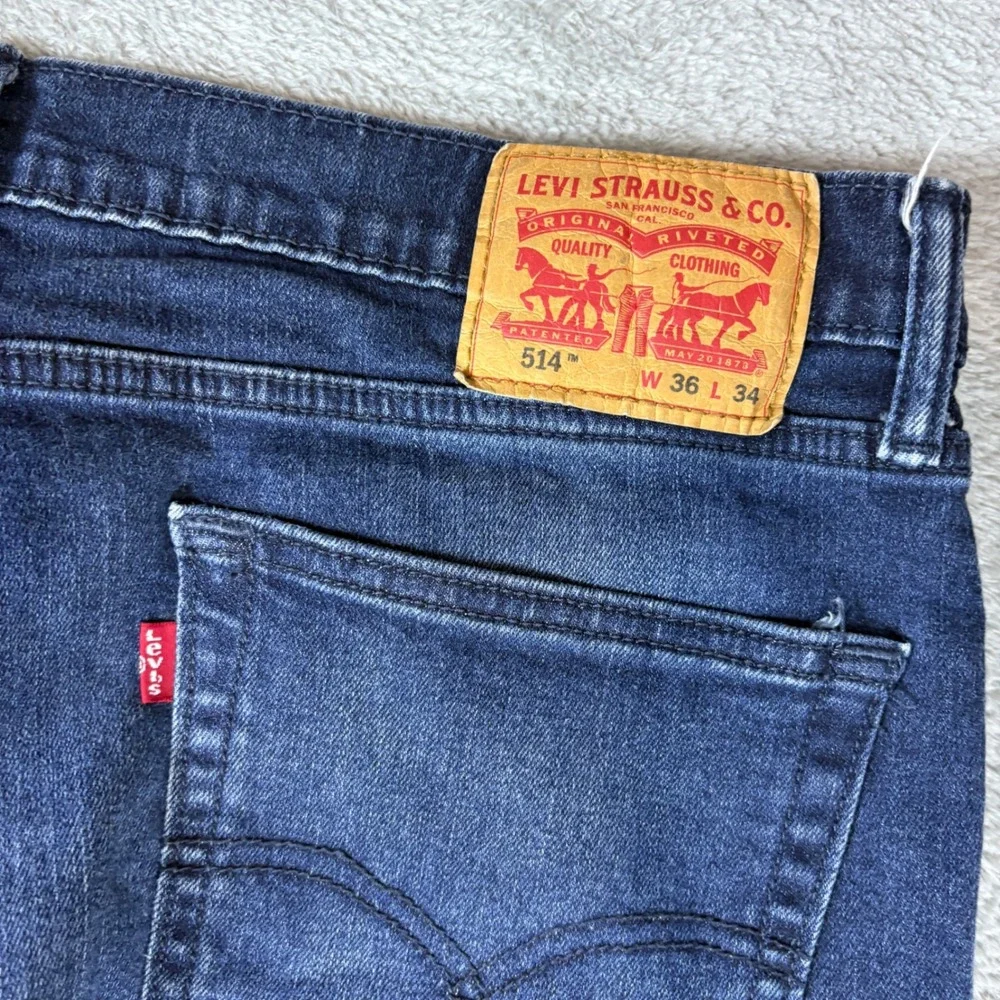 Levi's Jeans Mens 36x34 (Fits 36x33) 514 Straight Blue Whiskered Faded Stretch